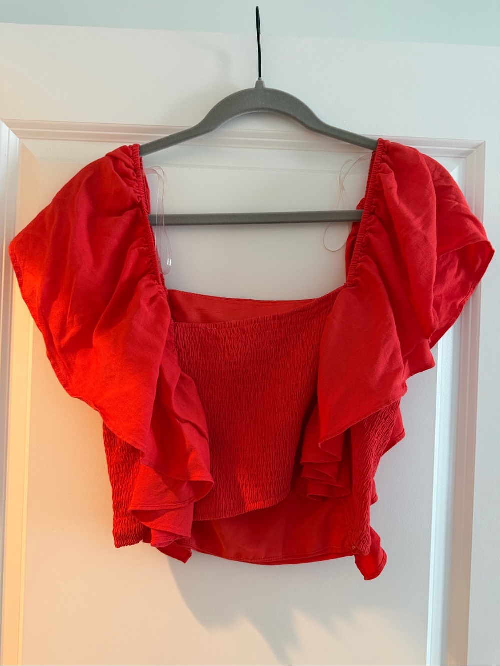 Red Ruffle Short Sleeve Crop Top - Picture 2 of 2